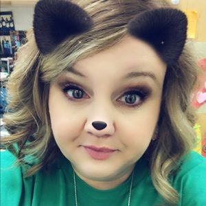 Meet your Posher, Brandi